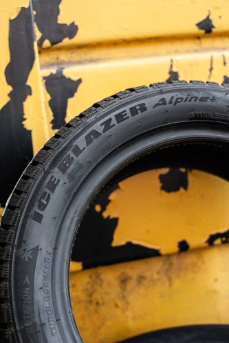фото протектора и шины Ice Blazer Alpine+ Шина Sailun Ice Blazer Alpine+ 185/55 R16 87H